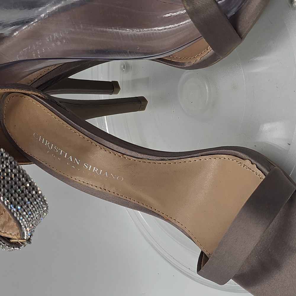 I Christian Siriano Rhinestone Knot Heels Nude Tan Stunning N w/o Tag Never Worn - Picture 8 of 13